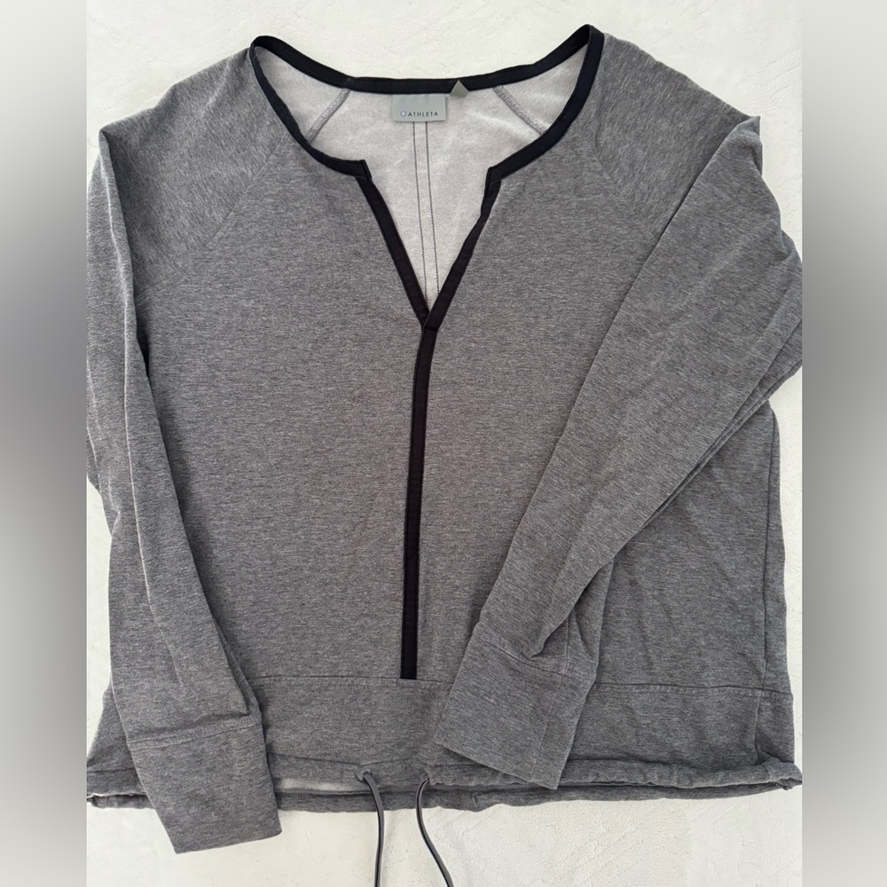 Athleta Gray and Black Women's Sweatshirt